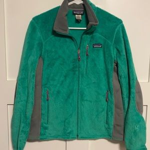 Patagonia Women’s fleece jacket, size Medium